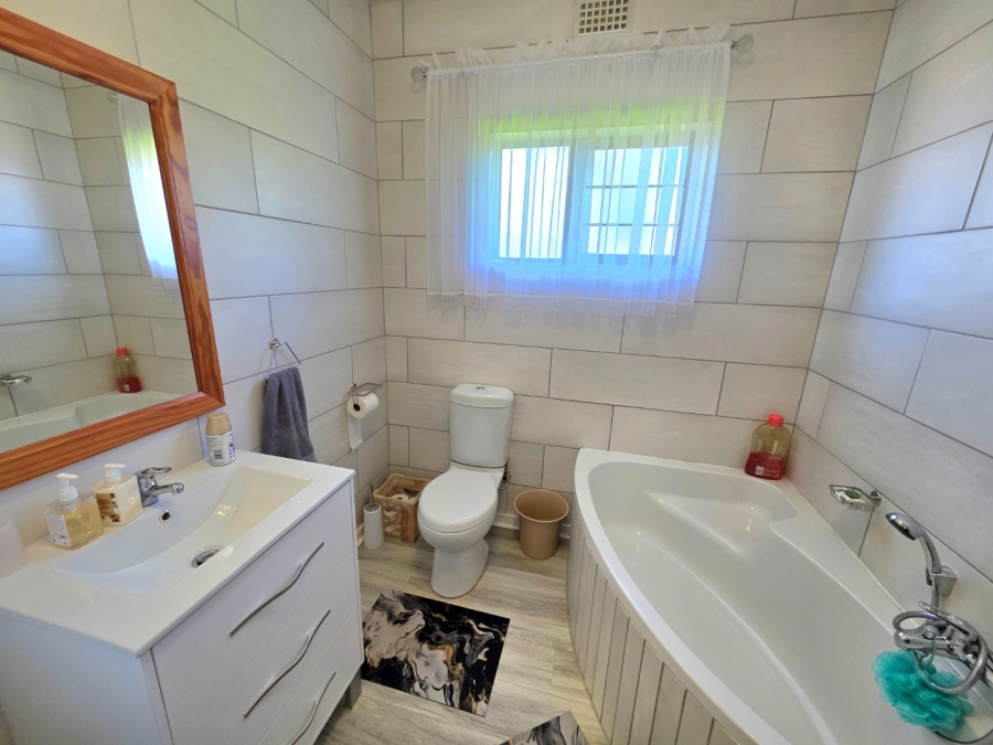 3 Bedroom Property for Sale in Paul Roux Free State